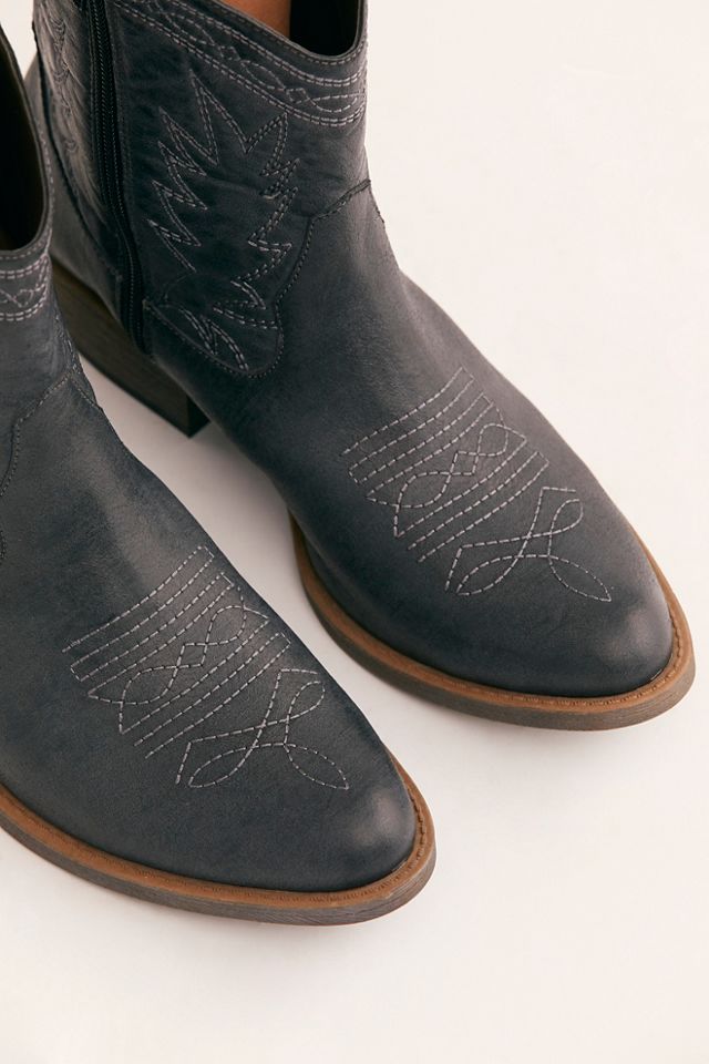 Free people vegan store boots