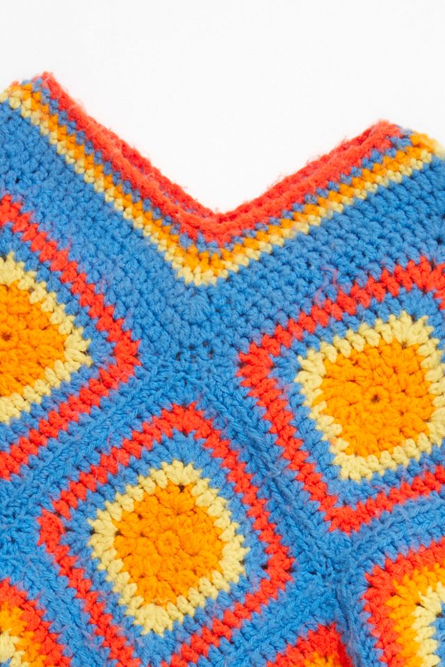 Vintage 1970s Granny Square Crochet Poncho #1