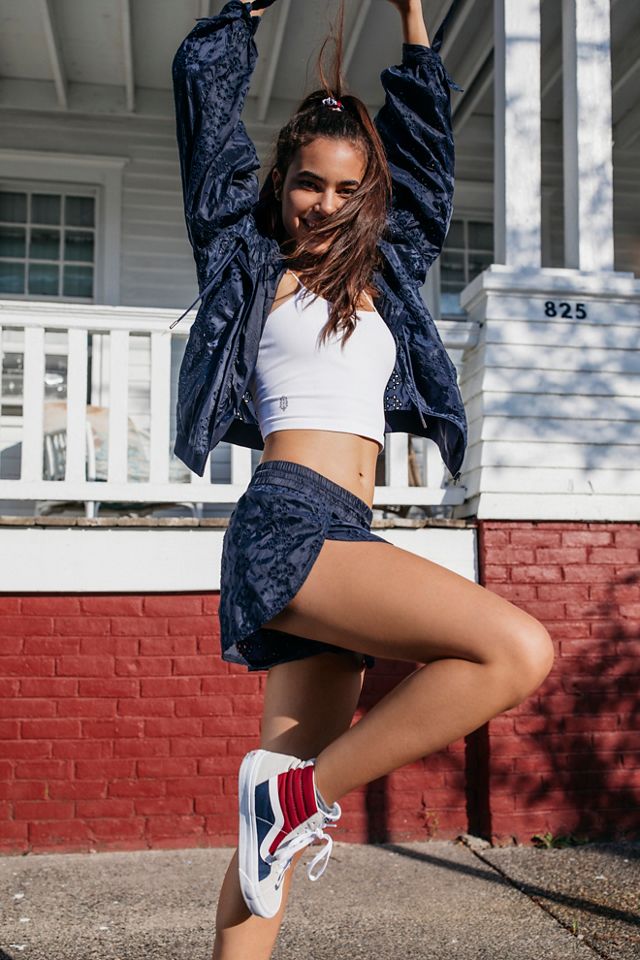 Schiffli Short #1