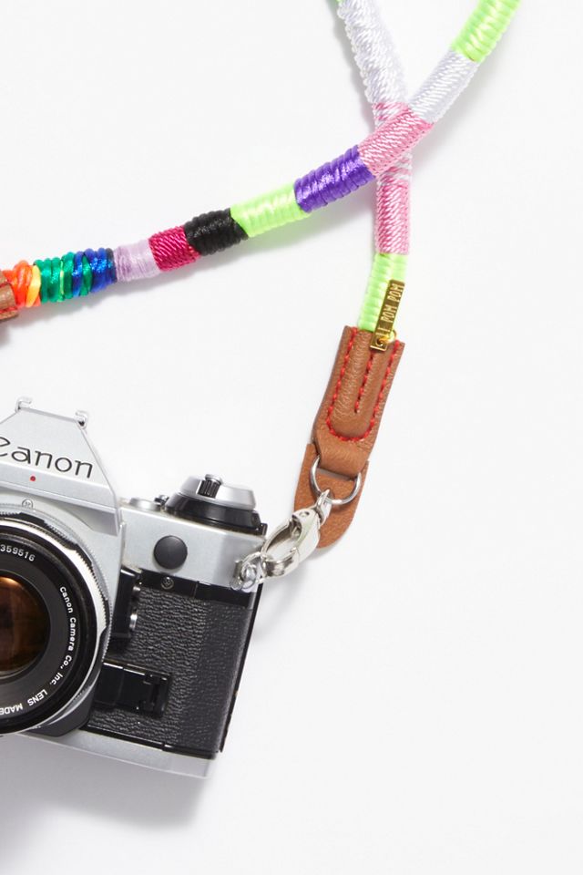 Calma Camera Strap – Le Pom Pom