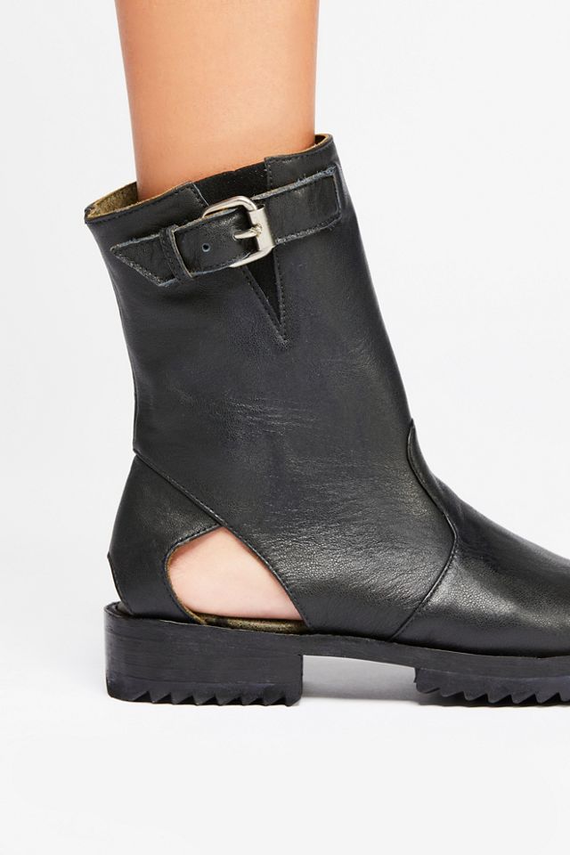Crowe Shoeboots #2