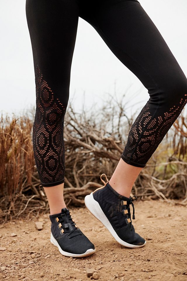 Low-Rise 3/4 Length Hendrix Leggings #4