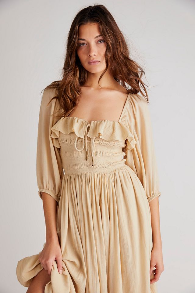 Dress Spotlight: The Free People Smocked Oasis Midi