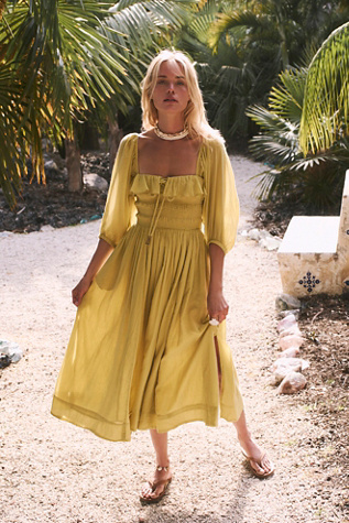 Dress Spotlight: The Free People Smocked Oasis Midi