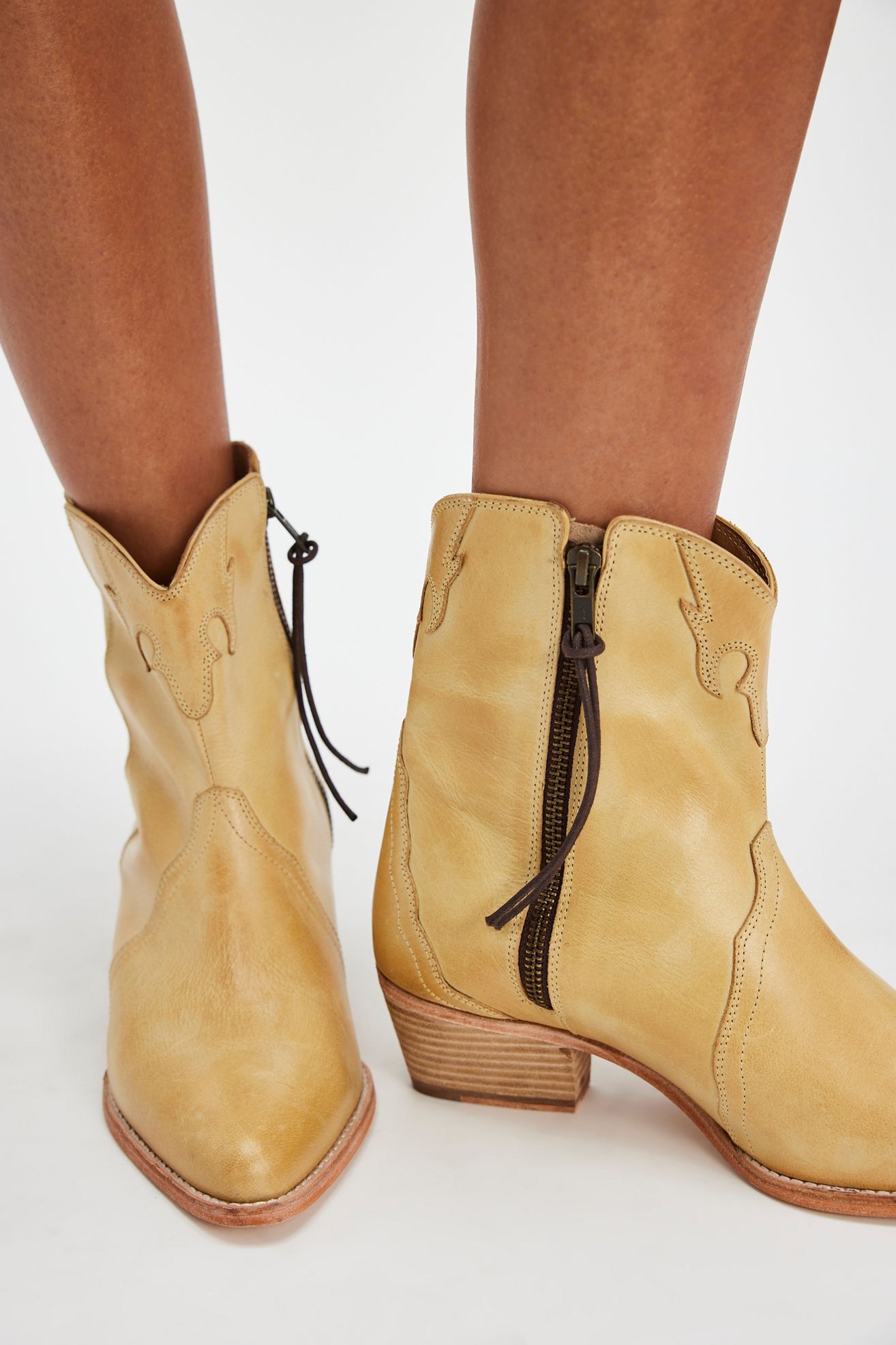 New Frontier Western Boot