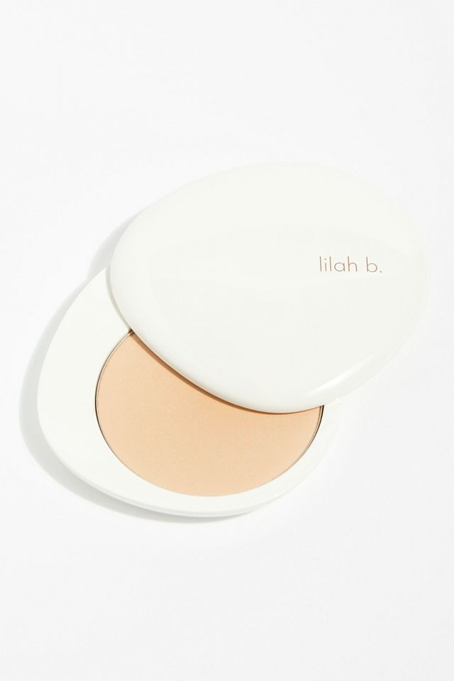 lilah b. Flawless Finish Foundation