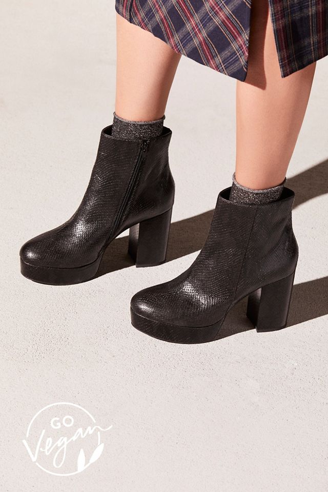 Vegan Stormy Platform Boot