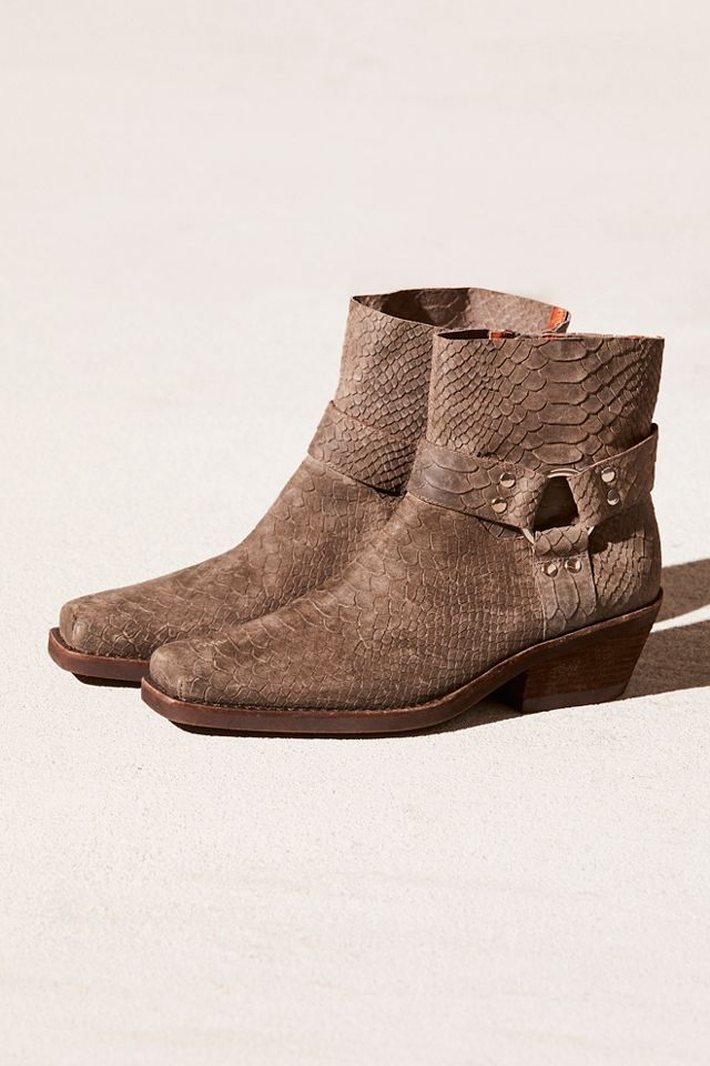 Fairfax Western Boots