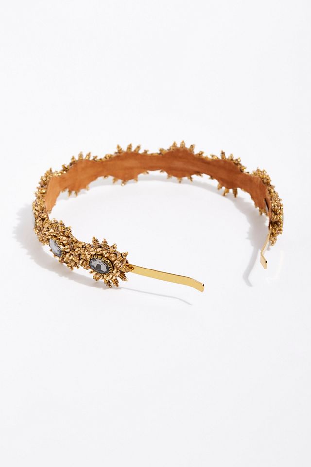 Chateau Headpiece #3