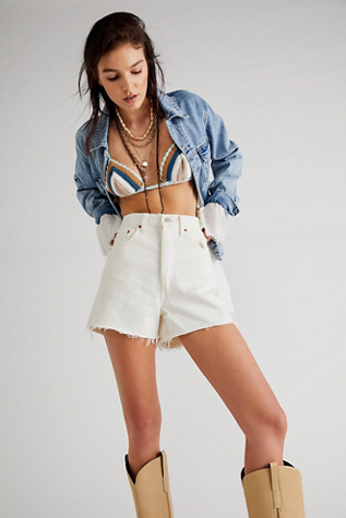 Levi's Ribcage Shorts In Hello Its Me
