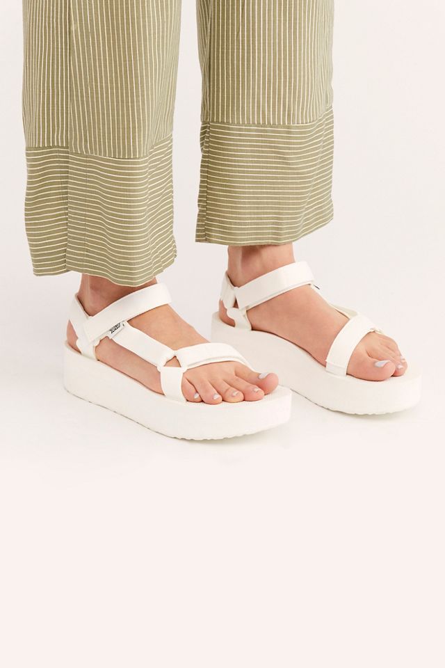 Teva cheap flatform white