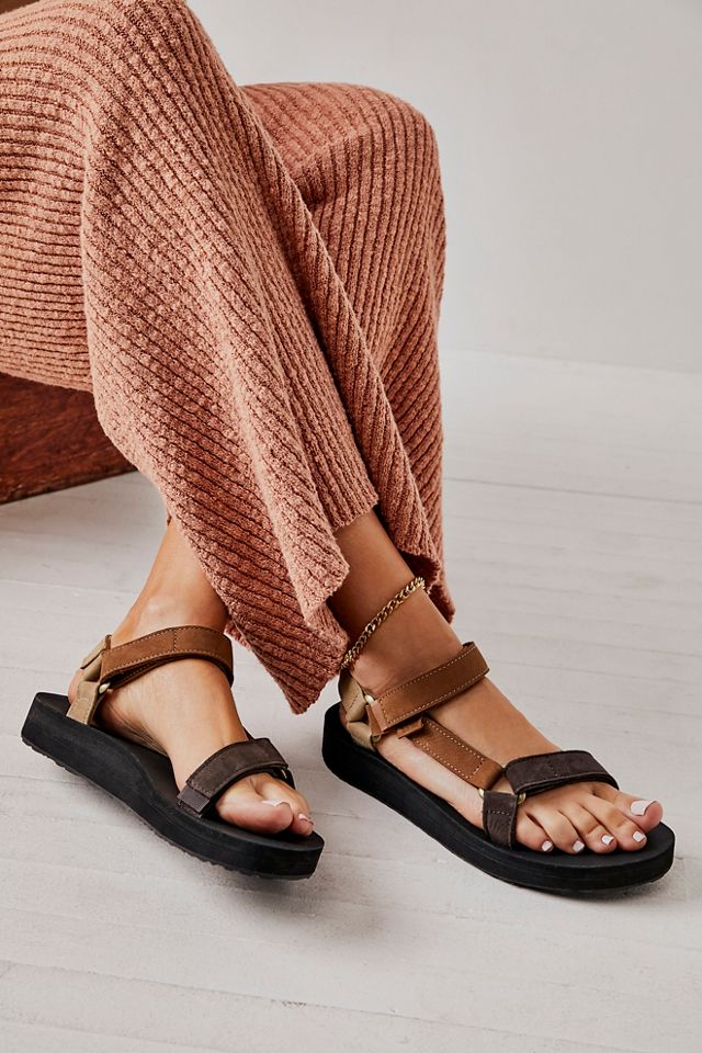 debat Uitgaan eetbaar Teva Midform Universal Leather Sandals | Free People