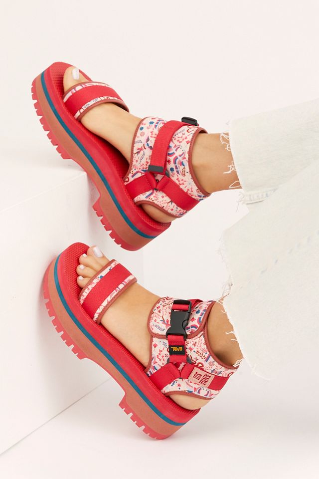 Anna sui best sale teva sandals