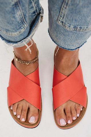 Sidelines Footbed Sandals