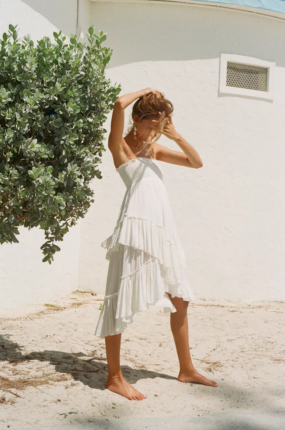 https://images.urbndata.com/is/image/FreePeople/50737592_011_e/?$a15-pdp-detail-shot$&amp;fit=constrain&amp;fmt=webp&amp;qlt=80&amp;wid=960