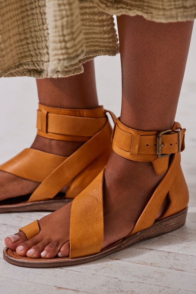 Free people boot store sandal