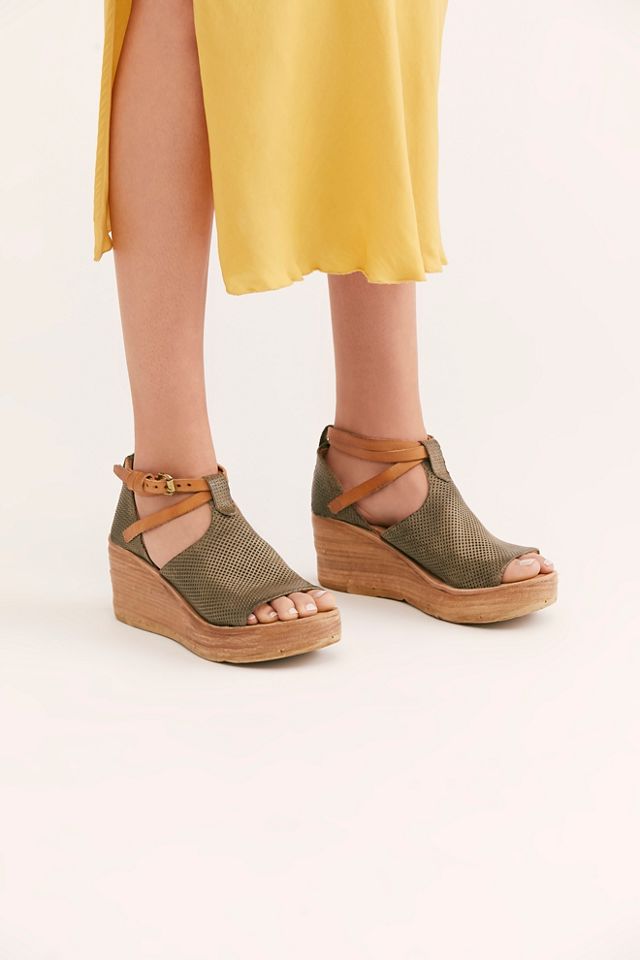 Nina Wedge #1