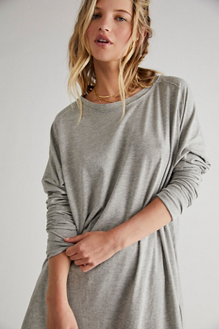 We The Free Arden Tee at Free People in Heather Grey, Size: Small