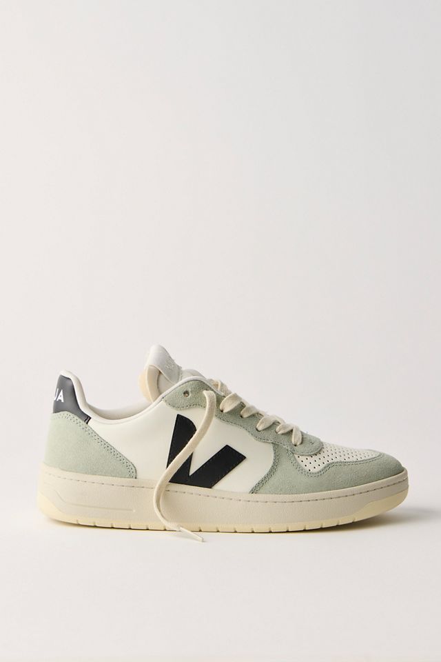 Veja V-10 Trainer #2