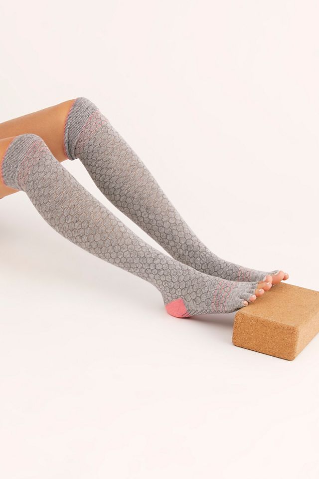 Scrunch Half-Toe Knee high Grip Socks (Barre / Pilates)