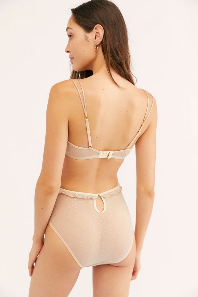 Confiance Briefs #1