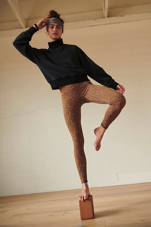 WOMP Leopard Women's Leggings