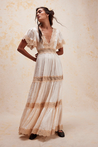 Boho style wedding hot sale guest dresses