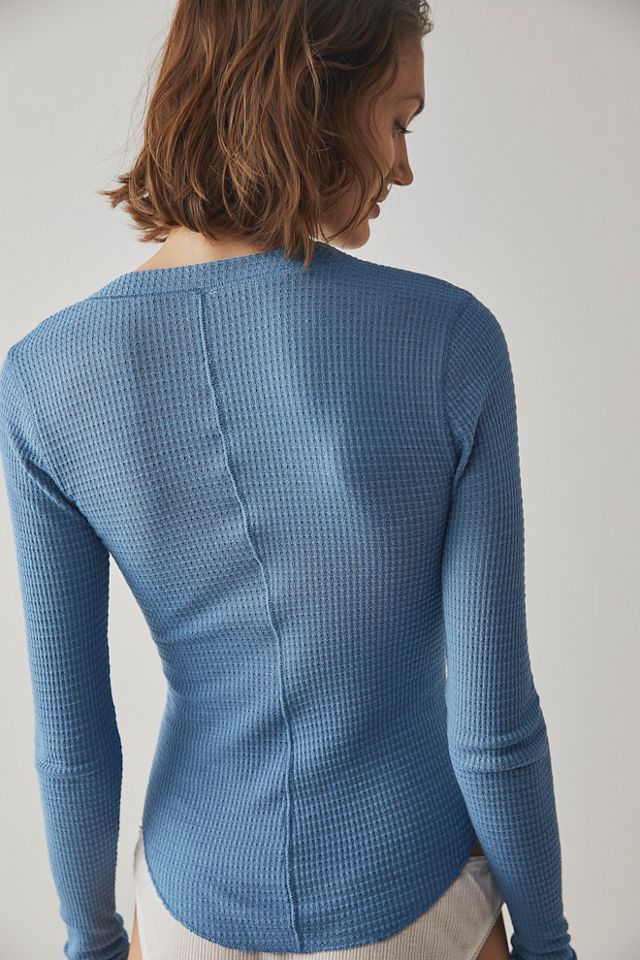 Henley Une Des Filles #1
