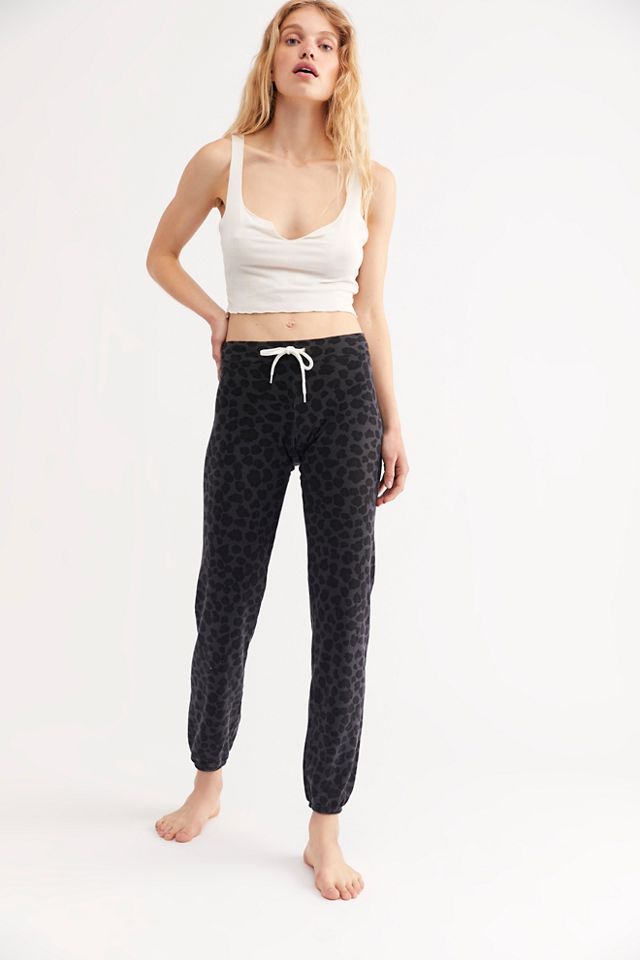 Monrow leopard sweatpants on sale