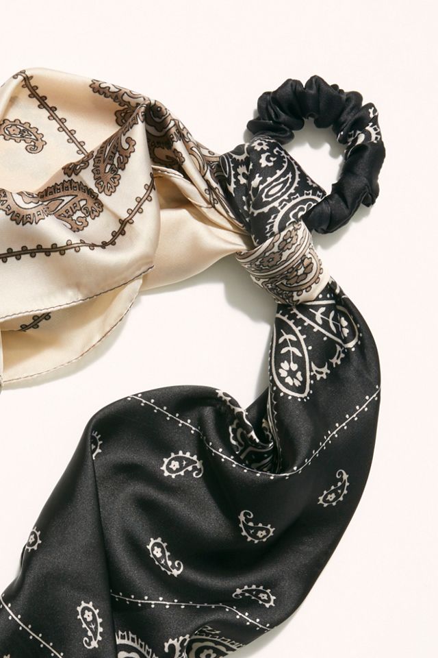 Honey Honey Scarf Pony #2