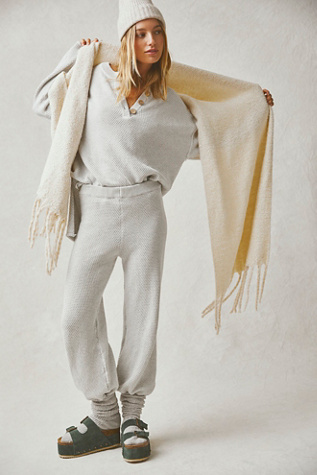 Hailee Sweater Set par free-est en Ivory Heather, pour femme chez Free People