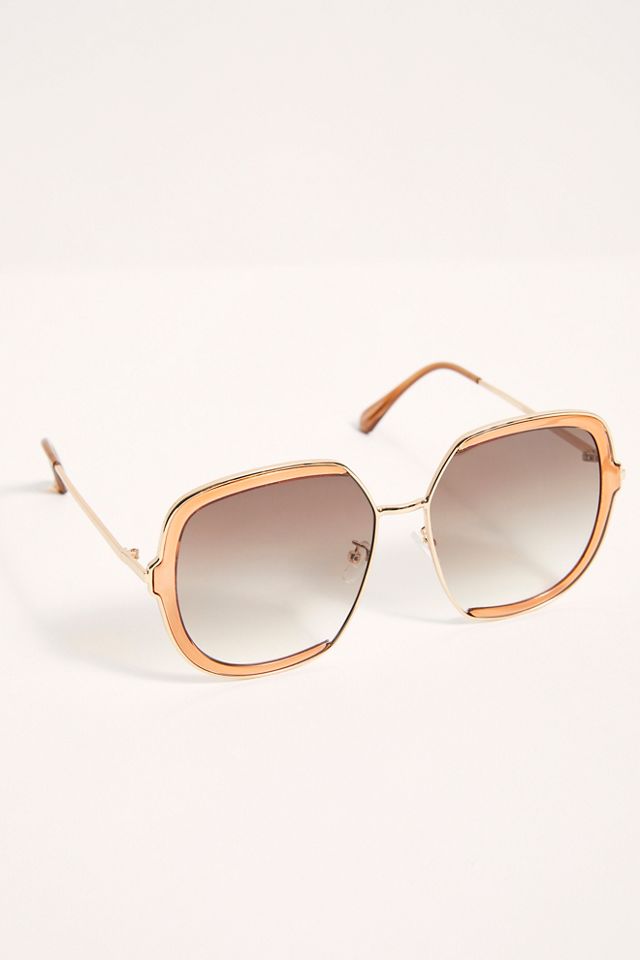 Dylan Oversized Sunglasses | Free People display picture 1