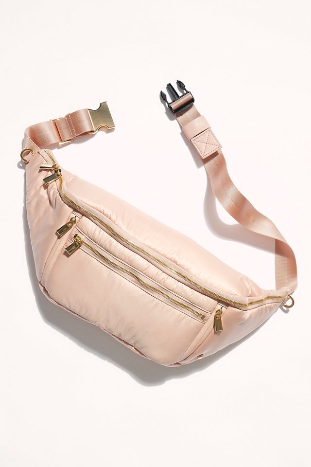 Caraa Sling Bag