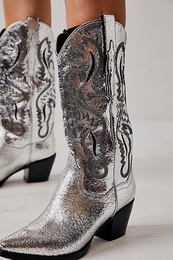 Jeffrey Campbell Dagget Western Boots In Silver Crackle Metallic