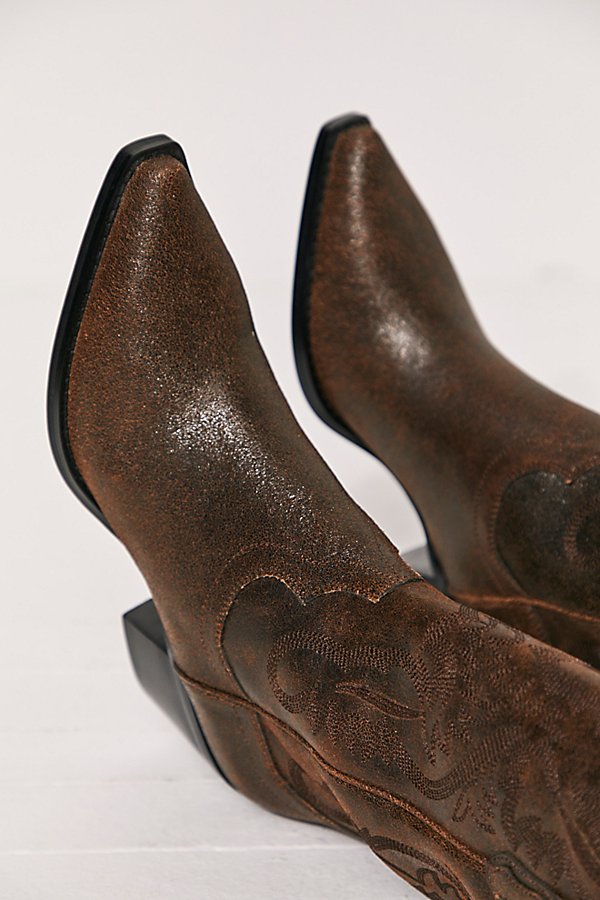 Jeffrey Campbell Dagget Western Boots In Tan Distressed