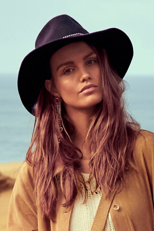 Free People — Coral Wood Coral Film Felt Hat Wormwood Flat Brim Fedora main image 4