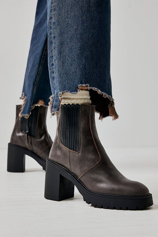 Free People James Chelsea Boots