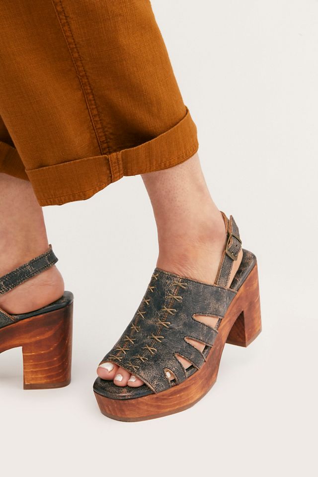 Tucson Clogs #2
