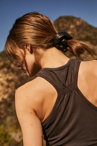 Sports Puffer Scrunchie product page