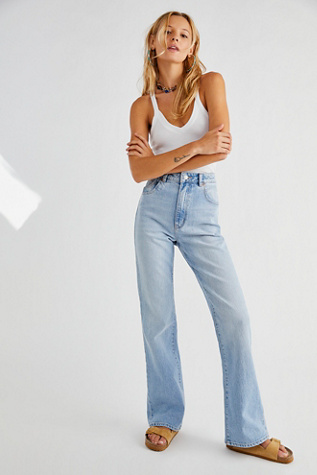 Rolla's Dusters Bootcut Jeans In Sunshine Blue