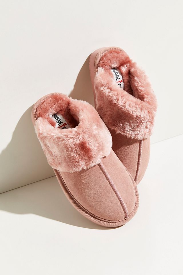 Minnetonka chesney slide online slipper