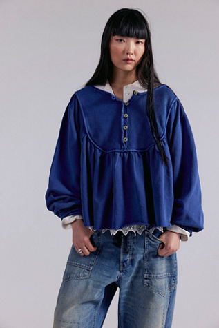 About A Girl Pullover