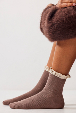 Beloved Waffle Knit Ankle Socks At Free People In Espresso