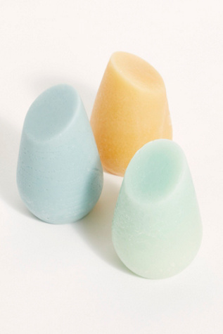 HiBAR Conditioner Bar at Free People in Black