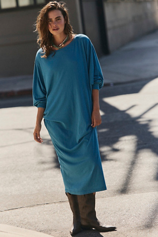 Lifestyle Maxi Dress product page