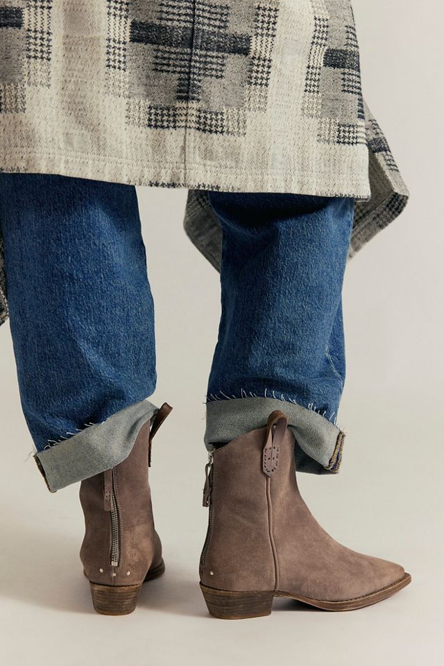 Free people Wyoming Way Boots 牛柄本レザーブーツ送込み Free people Wyoming Way Boots 牛柄本レザーブーツ送込み