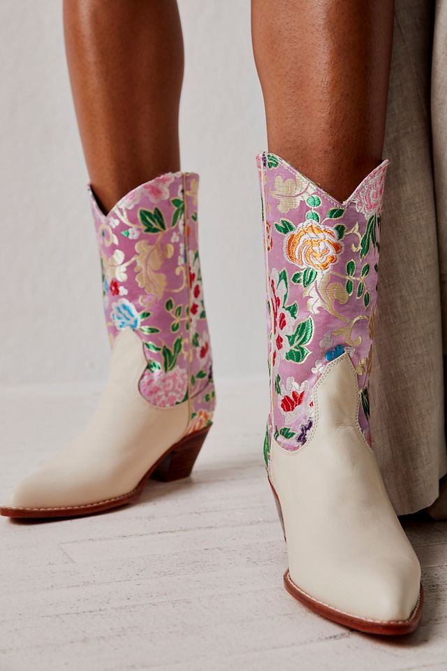 Cowboy boots with on sale flowers