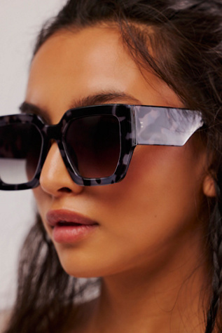 Bel Air Square Sunglasses at Free People in Moo