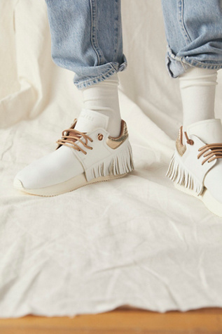 Fringe on sale tennis shoes