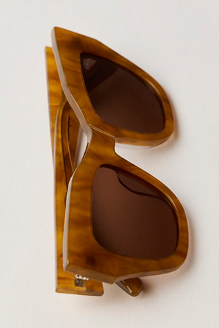 Женские солнцезащитные очки Free People Decker Polarized Square Sunglasses, цвет: Янтарный — фото 3